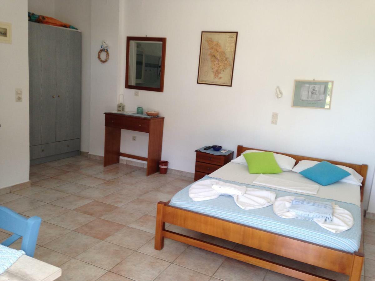 Villa Costa Studios Vathi  Buitenkant foto