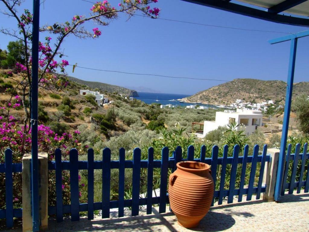 Villa Costa Studios Vathi  Buitenkant foto